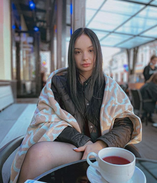 Моментальные кредитные карты: Как быстро получить деньги без лишних вопросов Моментальные кредитные карты: Как быстро получить деньги без лишних вопросов