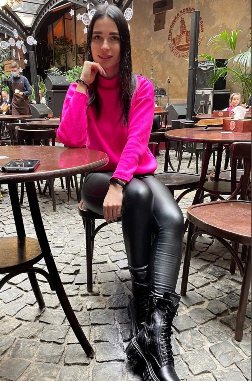 Приставы и кредитные карты: законные основания для ареста средств Приставы и кредитные карты: законные основания для ареста средств